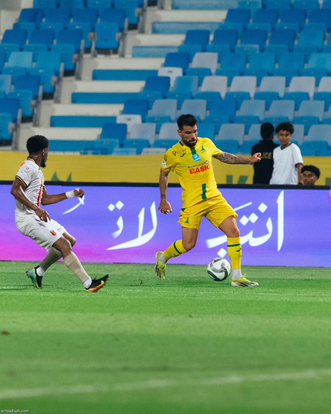 سلبية بين الخليج والرياض