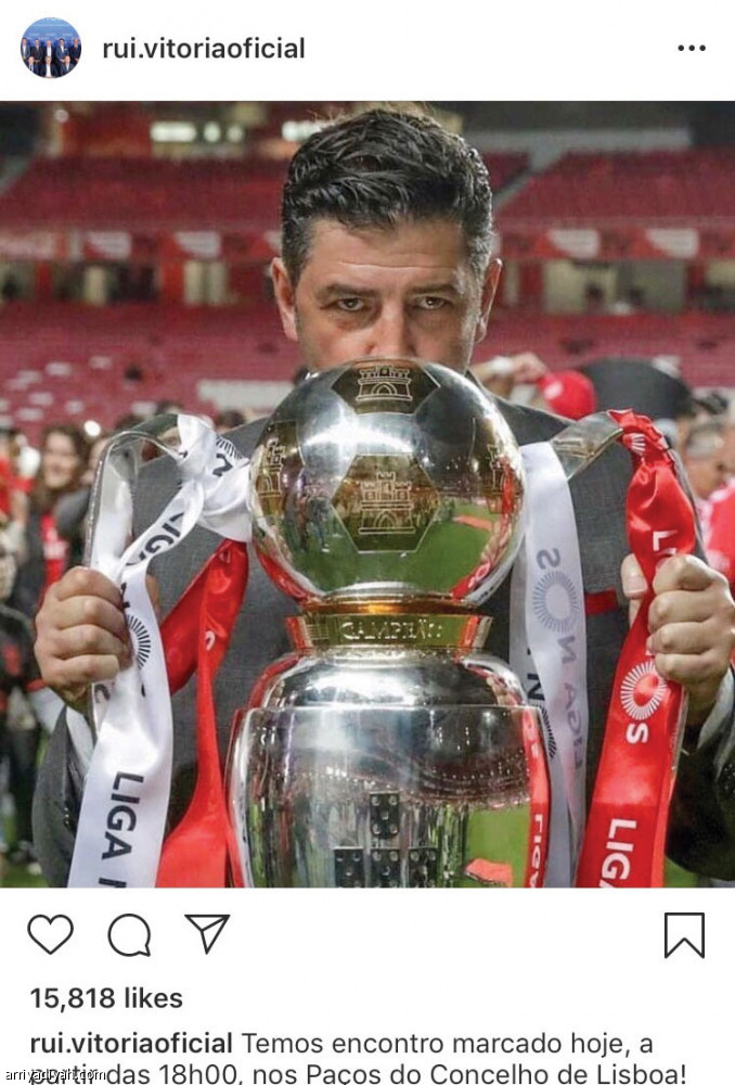 فيتوريا..
السباحة والأطفال والبحار