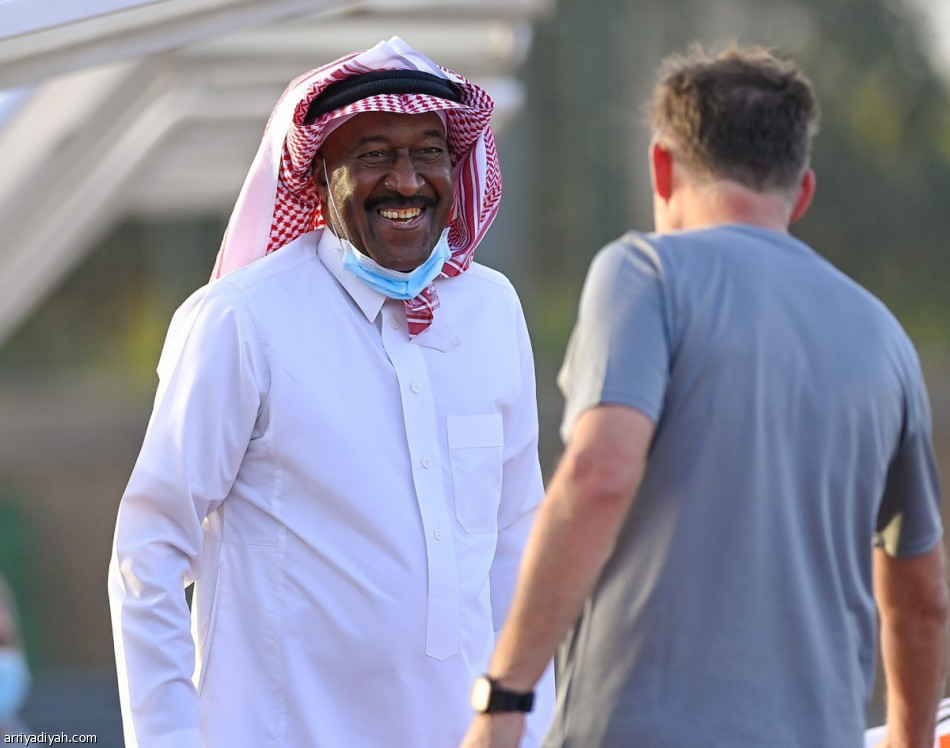 الشهري يختبر الأخضر الأولمبي  أمام ليبريا
