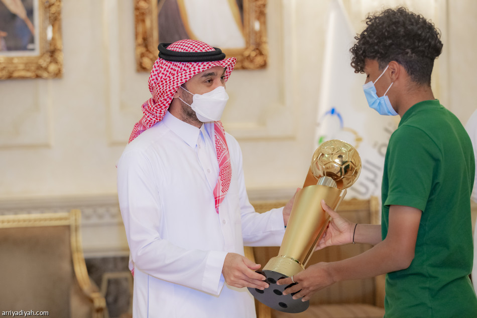 الفيصل يستقبل الأخضر الشاب