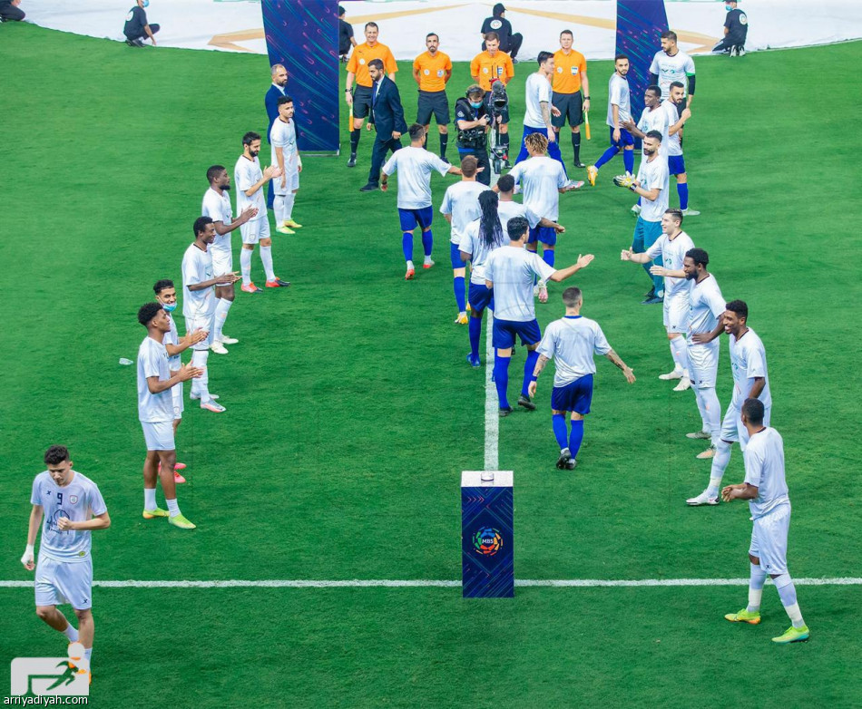 الصليهم والعويشير يمتنعان عن الممر الشرفي
