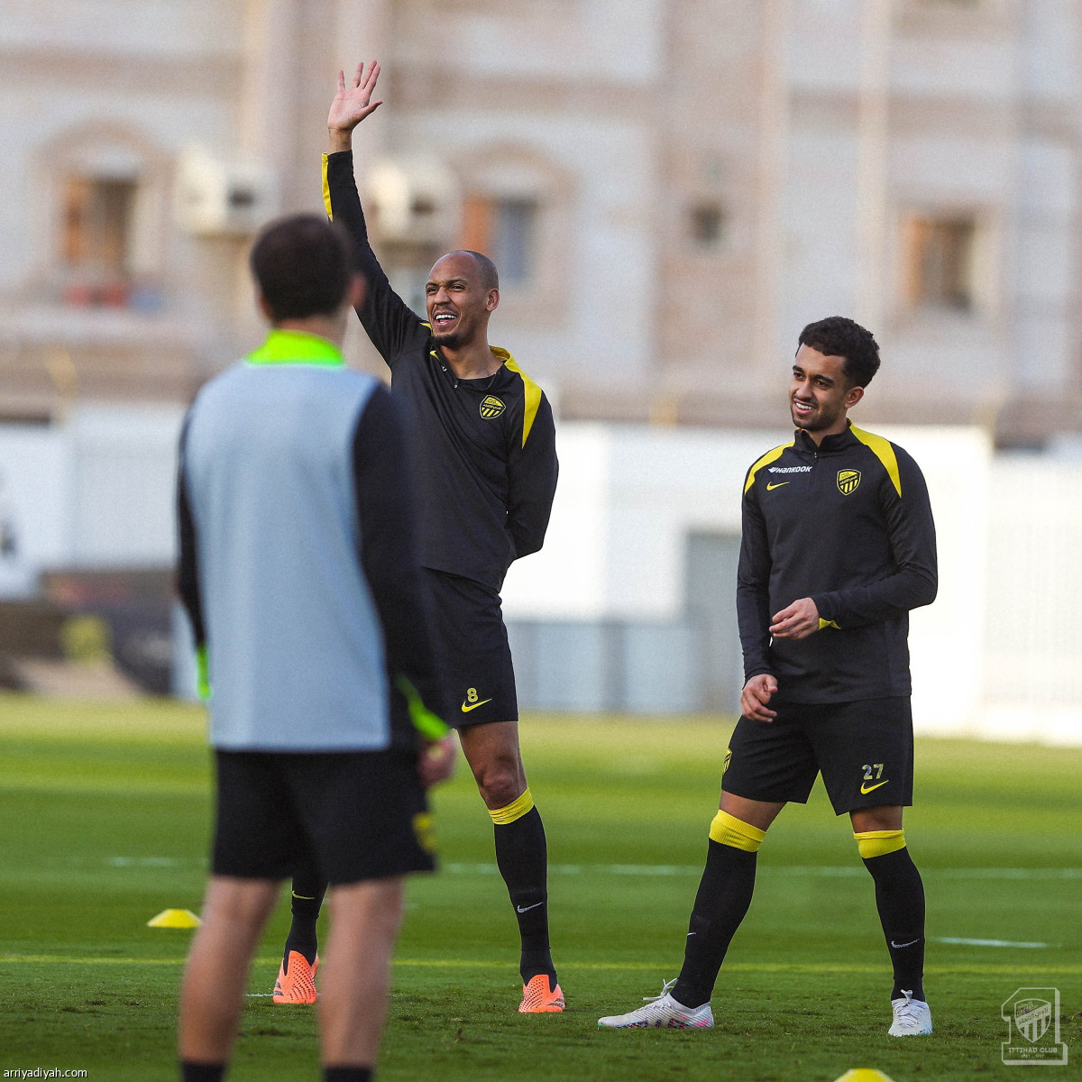 الاتحاد ينهي الإعداد