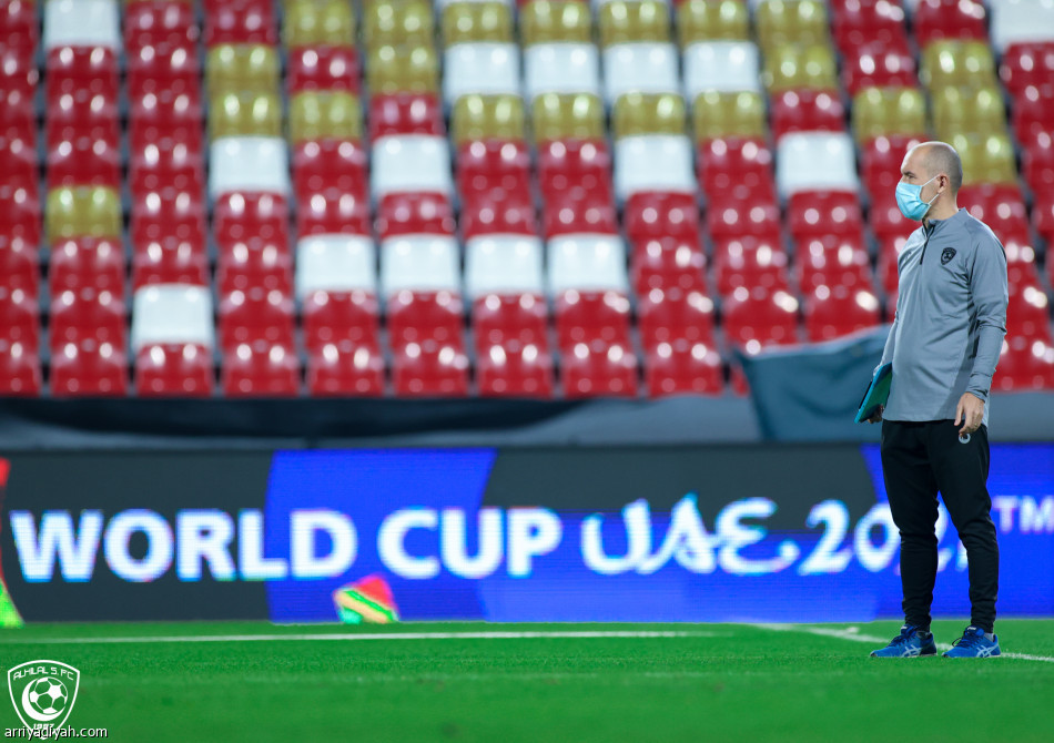 الهلال.. الإصابة تعاود الدوسري قبل المونديال