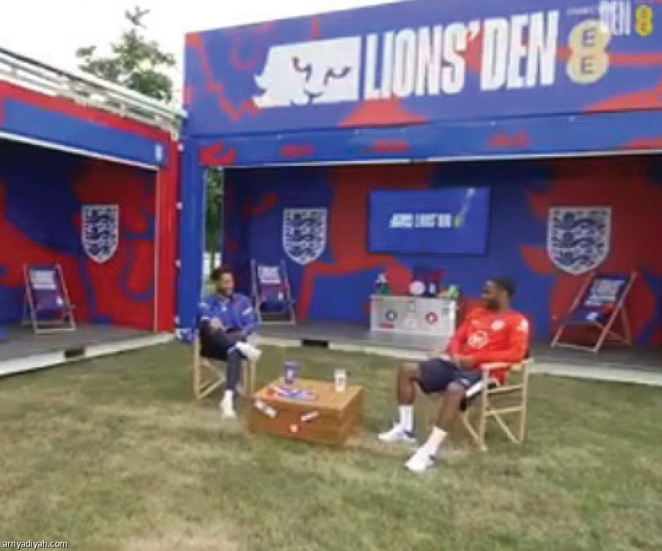 تويتر منتخبات أوروبا.. 
الطليان يتحدثون العربية