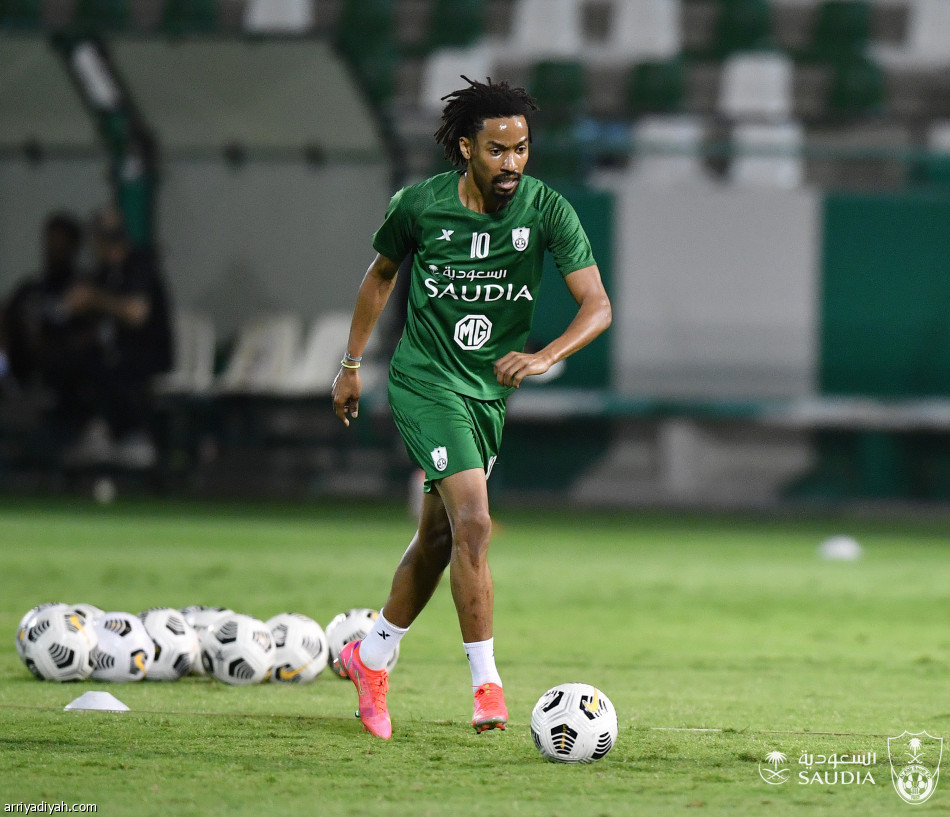 لليوم الثالث.. الأهلي دون مدرب