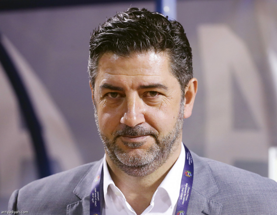 النصر 
يزيد المكافأة وفيتوريا يعالج