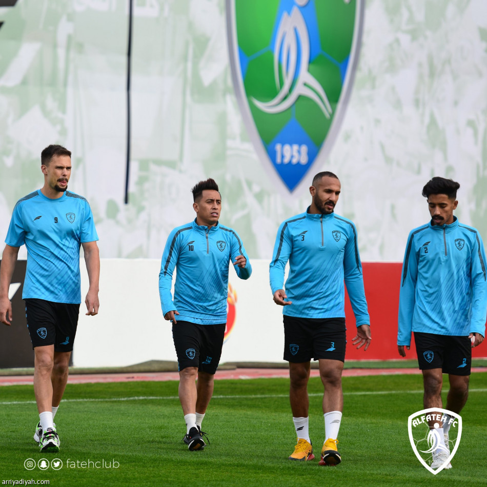 الفتح يستعد للهلال.. وسعدان يبدأ التأهيل