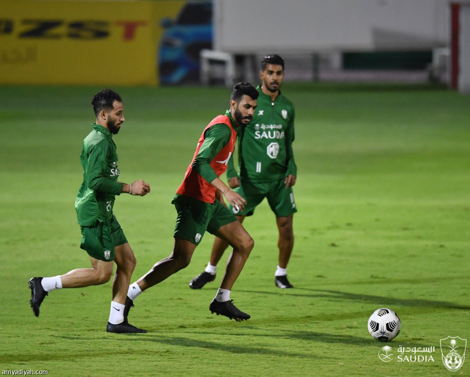 الأهلي يستعيد ساريتش