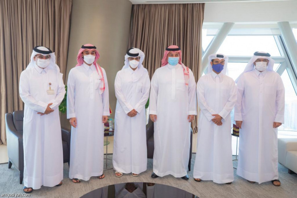 الفيصل يزور مقر الأولمبية القطرية