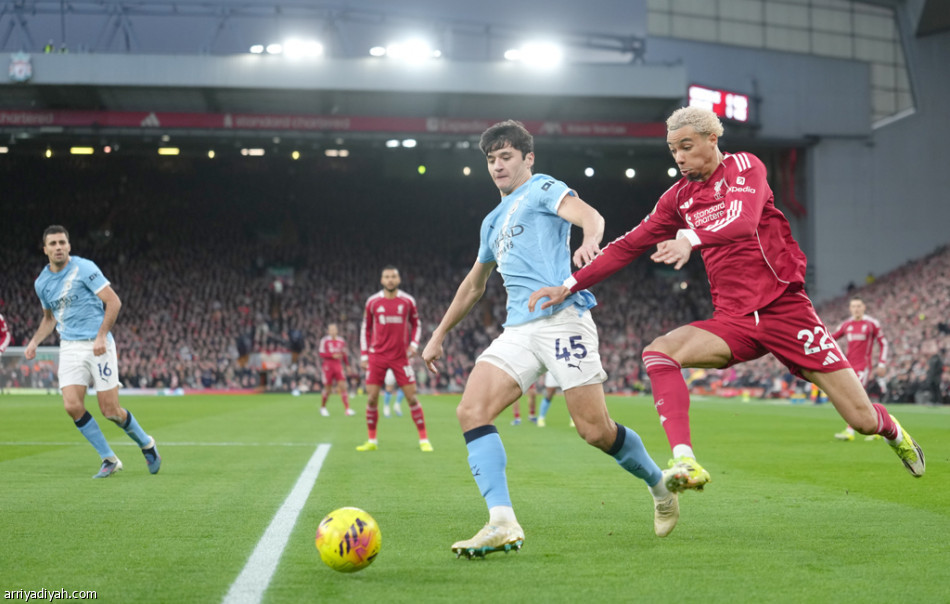 جوارديولا: مشكلتنا في الأشواط الثانية.. وخوسانوف ليس شكسبير