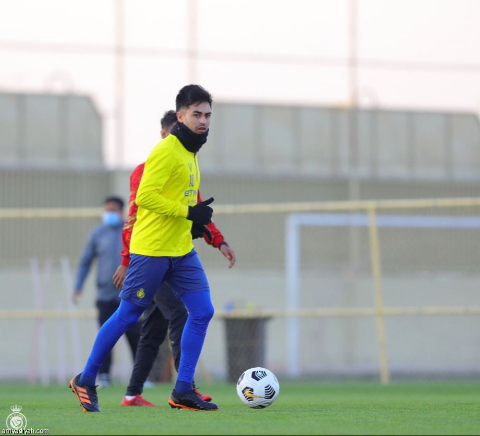 هورفت يباشر مهام فيتوريا باجتماع