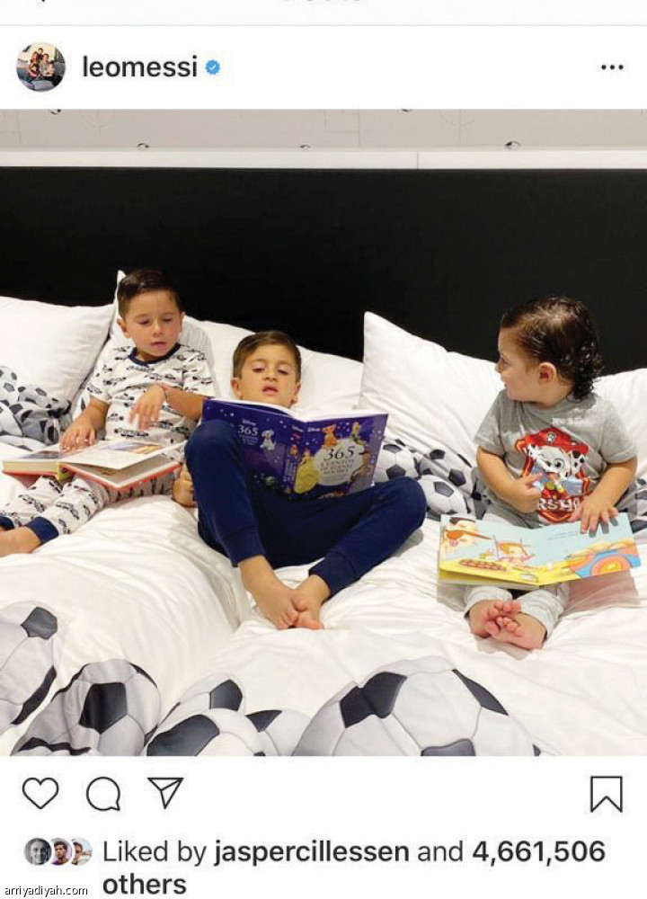 stayhome#..
12 مليون تدوينة على إنستجرام