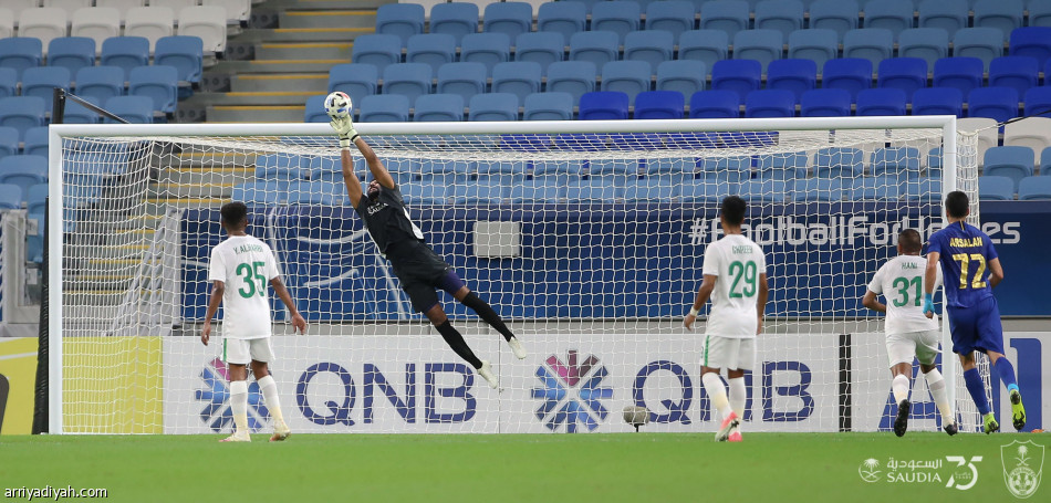 استقلال طهران يهزم الأهلي.. ويلاقي الهلال