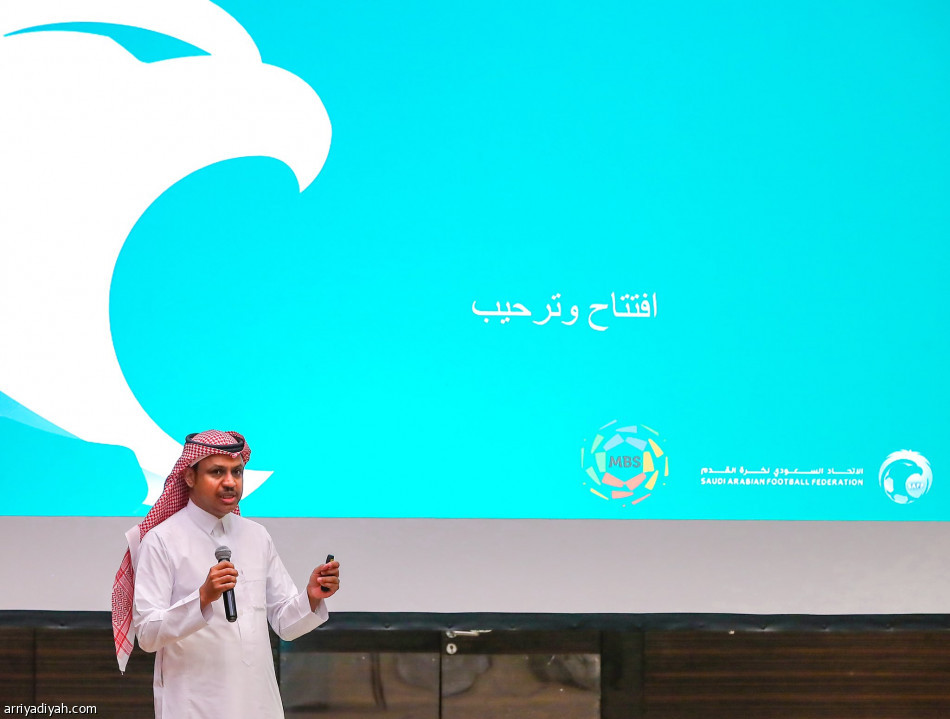 «المسابقات» تناقش روزنامة الموسم المقبل