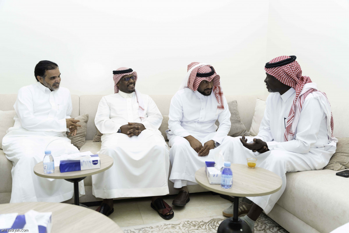 أصدقاء الأنيق