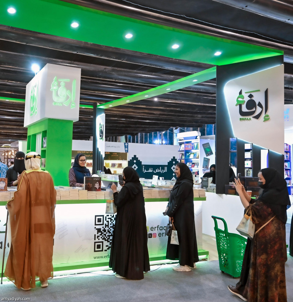 معرض الكتاب.. ساميا تبحث عن الجانب الإنساني المظلم