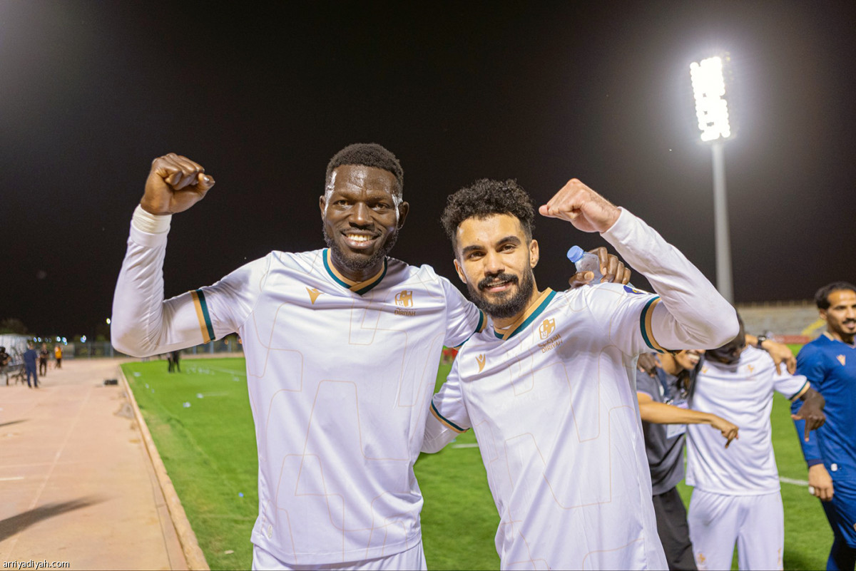 المطاردة مستمرة