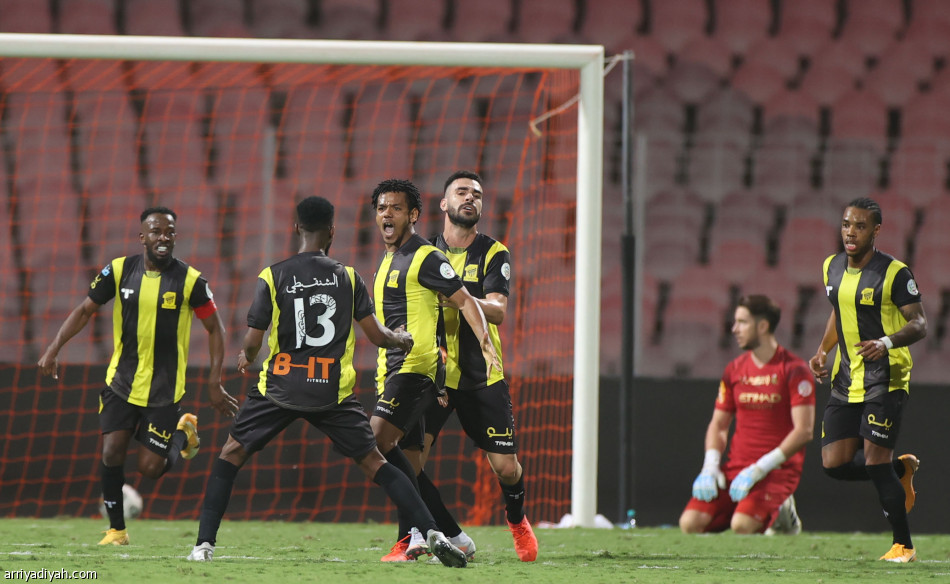 رومارينيو يحبط النصر.. وينقذ الاتحاد