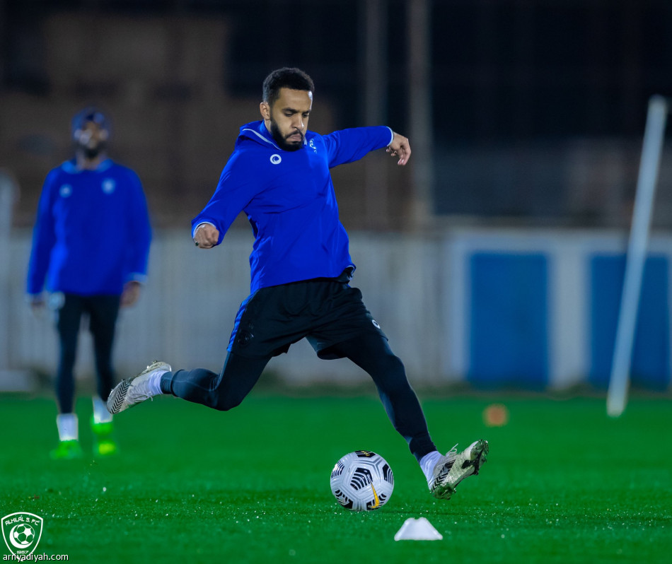 قبل الديربي.. المعيوف يدخل التدريبات