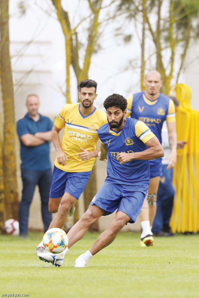 فيتوريا 
يكتفي بالصباحي