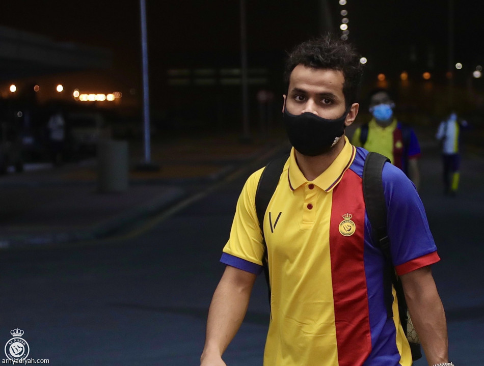 عبدالغني يتقدم بعثة النصر المغادرة إلى الدمام