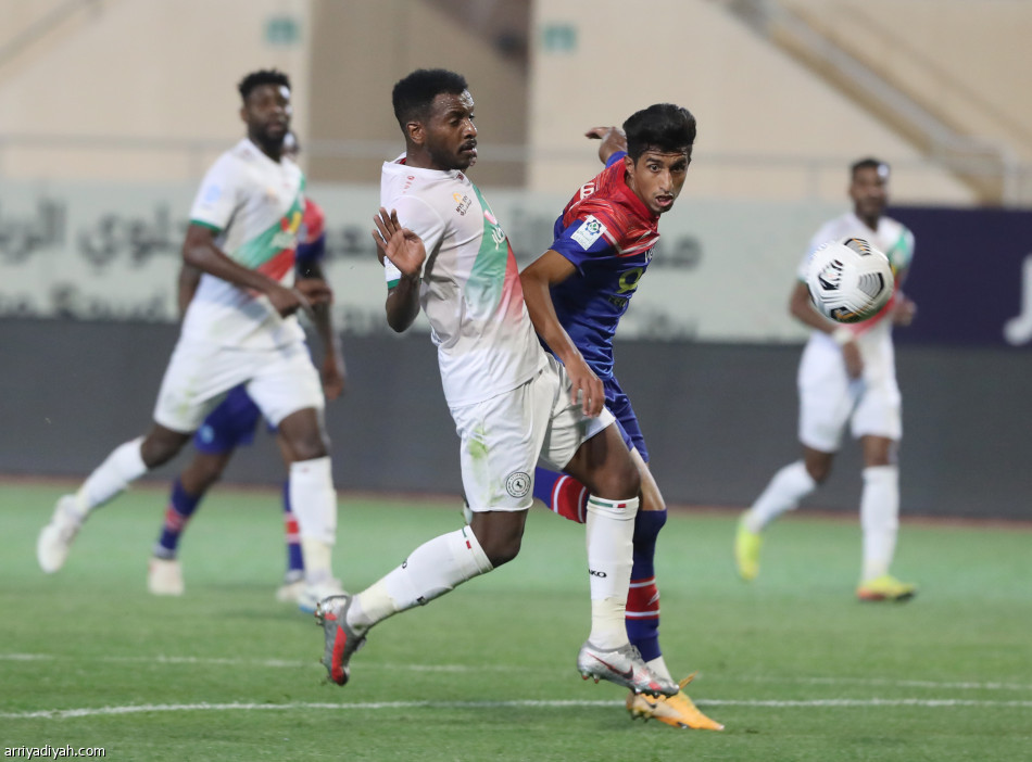 الاتفاق يثأر من أبها برباعية