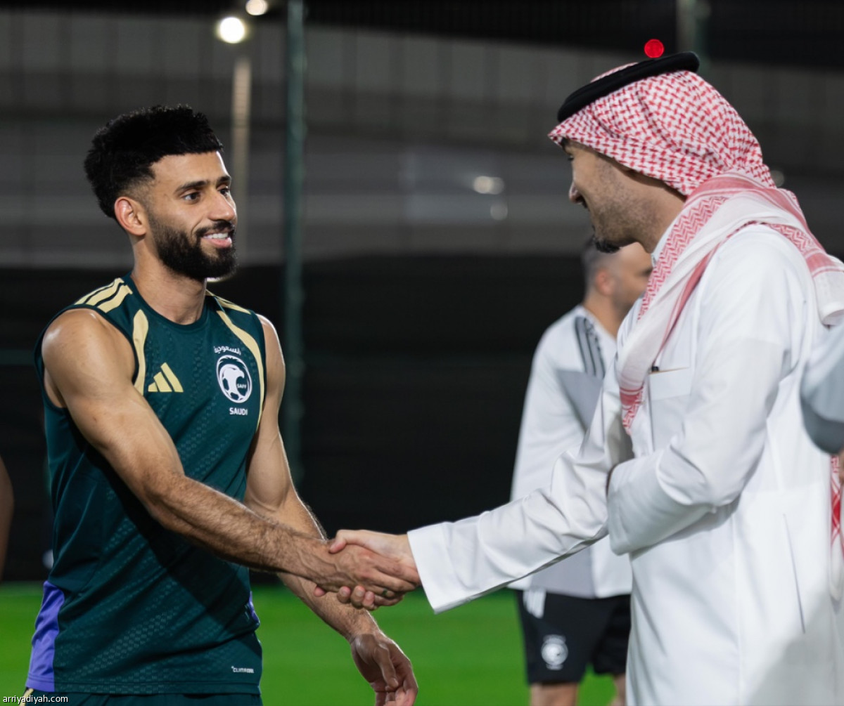 الفيصل يدعم
