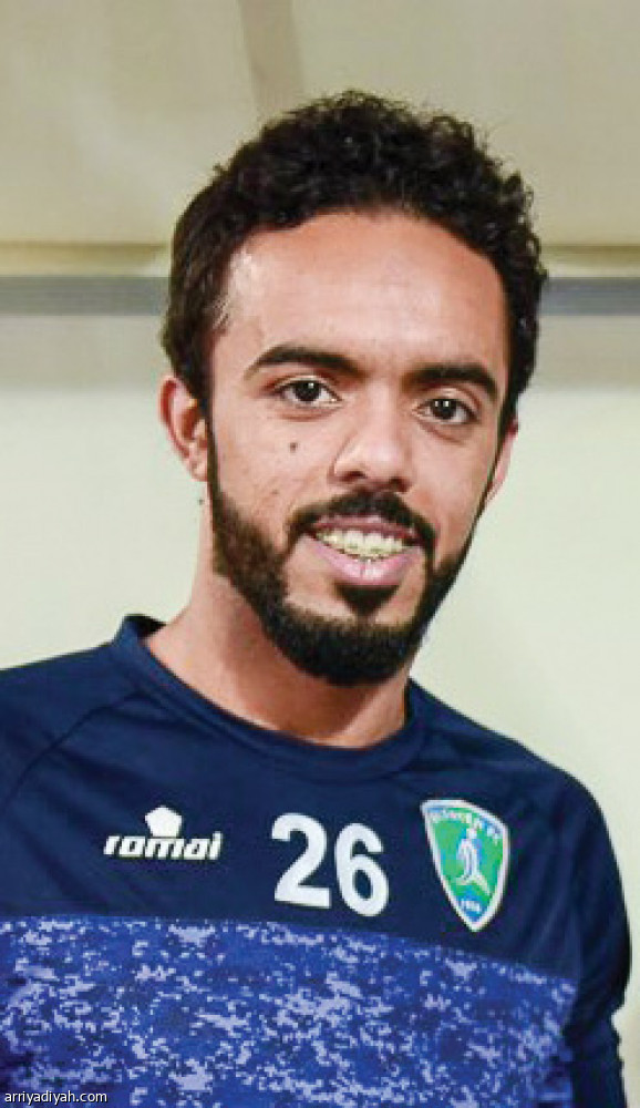 الجبال.. 
يجرب تشكيلتين