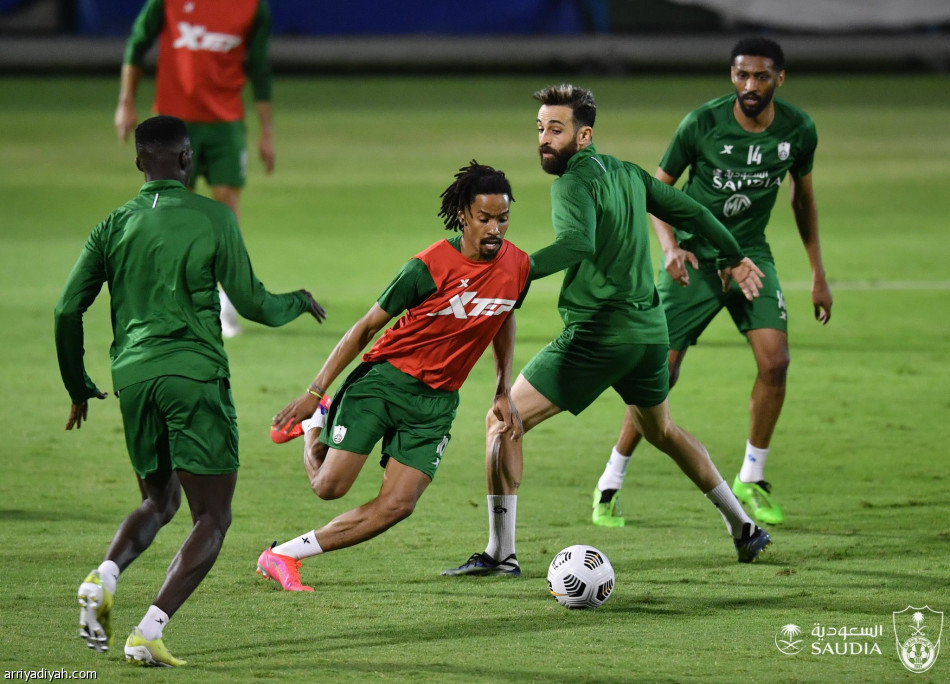 الأهلي يستعيد ساريتش