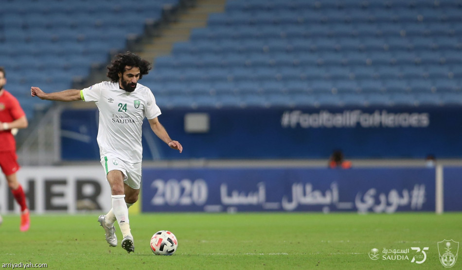 بالترجيحية.. الأهلي يعبر إلى ربع النهائي