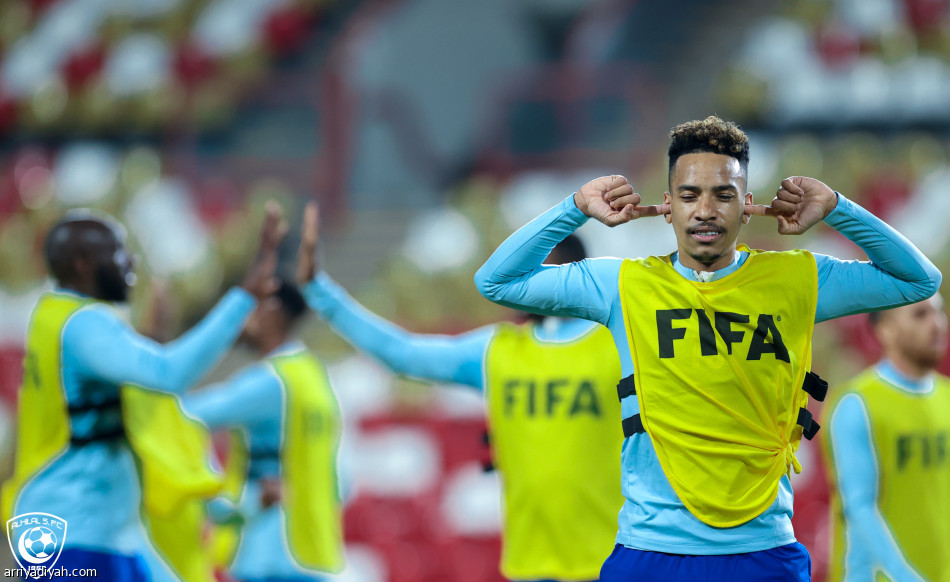الهلال.. الإصابة تعاود الدوسري قبل المونديال