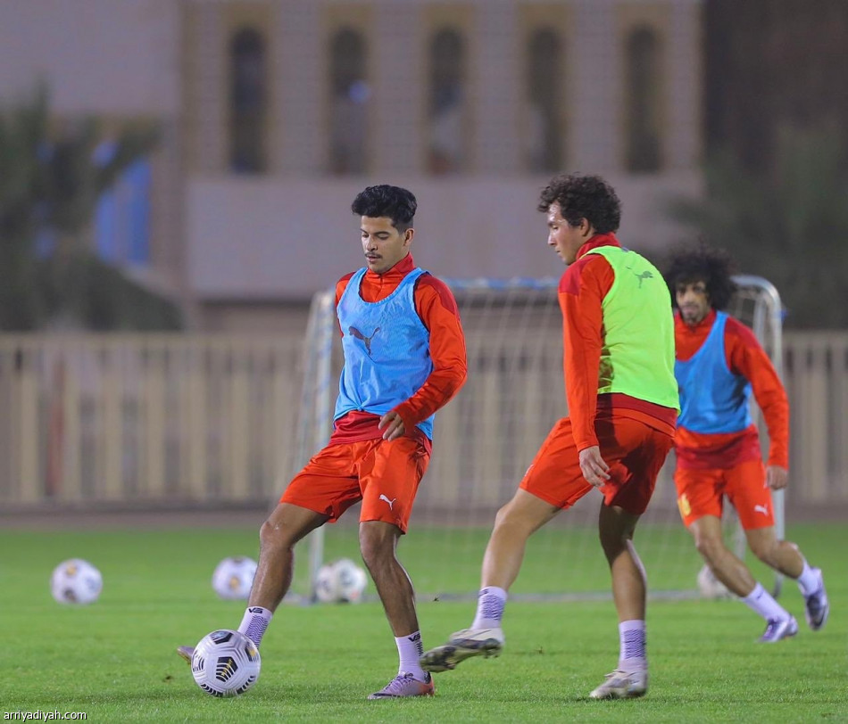 القادسية يفتح ملف كأس الملك