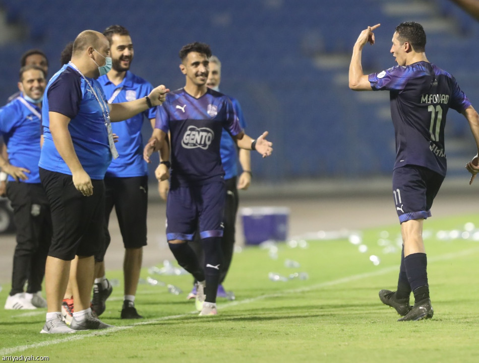 العين على بعد نقطة واحدة من الصعود