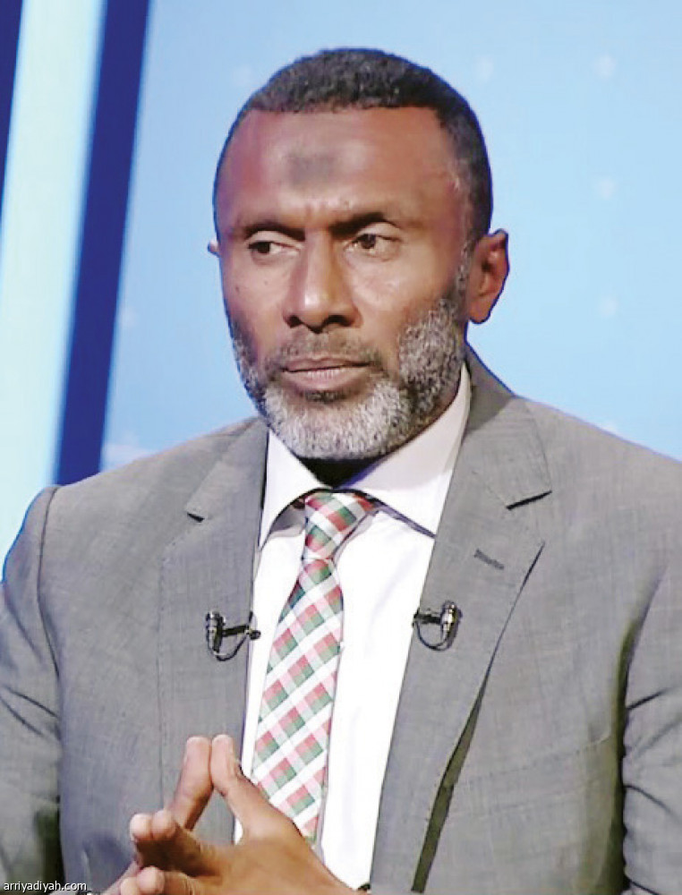الكأس: 
الاتحاد الأقرب