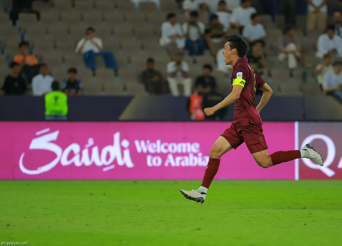 تأهل فيسيل كوبي