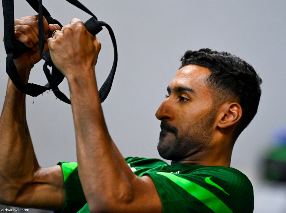 الشهري يكثف لياقة الأخضر الأولمبي