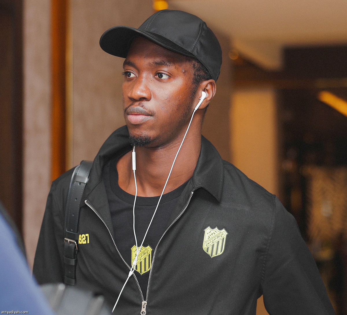 تدريب ومغادرة