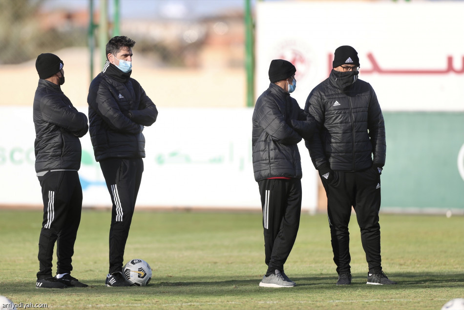 شاموسكا يصحح الأخطاء قبل مواجهة الهلال