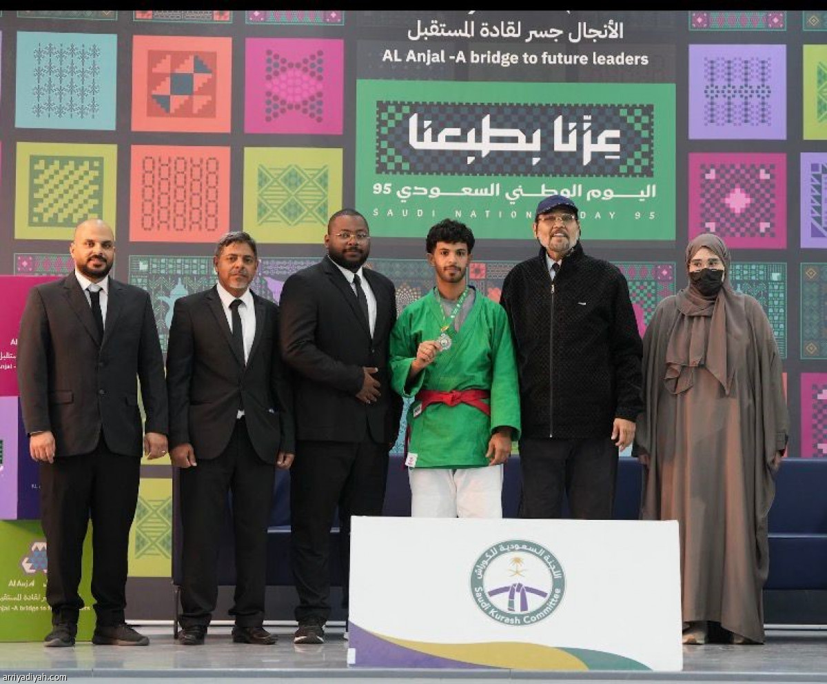 أبطال كوراش الغربية