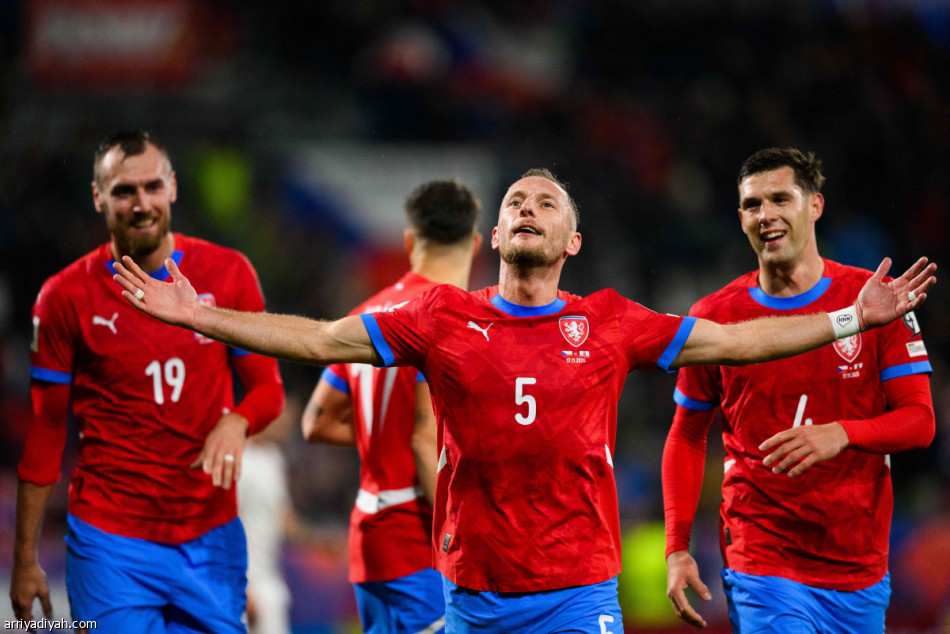 كرواتيا تؤكد التأهل بالفوز السابع.. والتشيك تقسو على جبل طارق