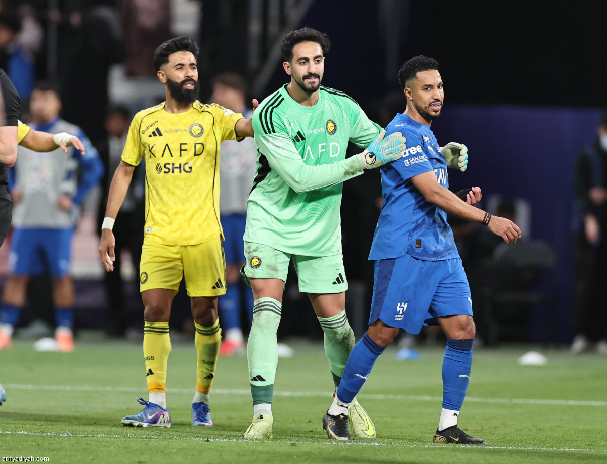 احتكاك.. طرد.. وورطة