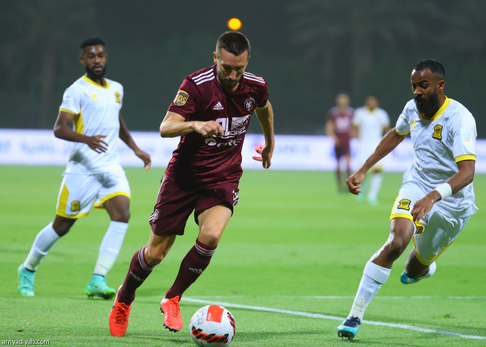 الاتحاد يكسر عقدة الفيصلي في المجمعة