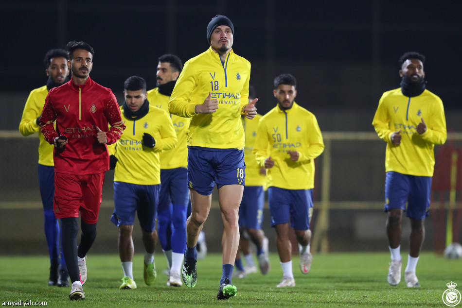 هورفات يشيد بمستويات لاعبي النصر