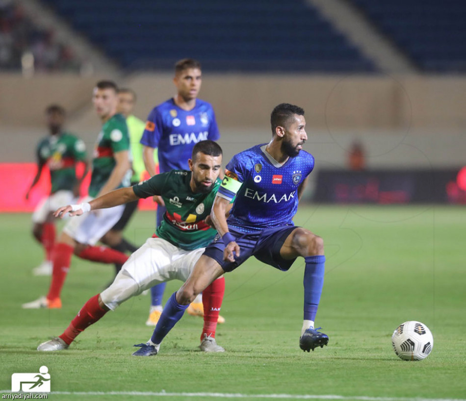 الهلال.. صدارة قبل النصر