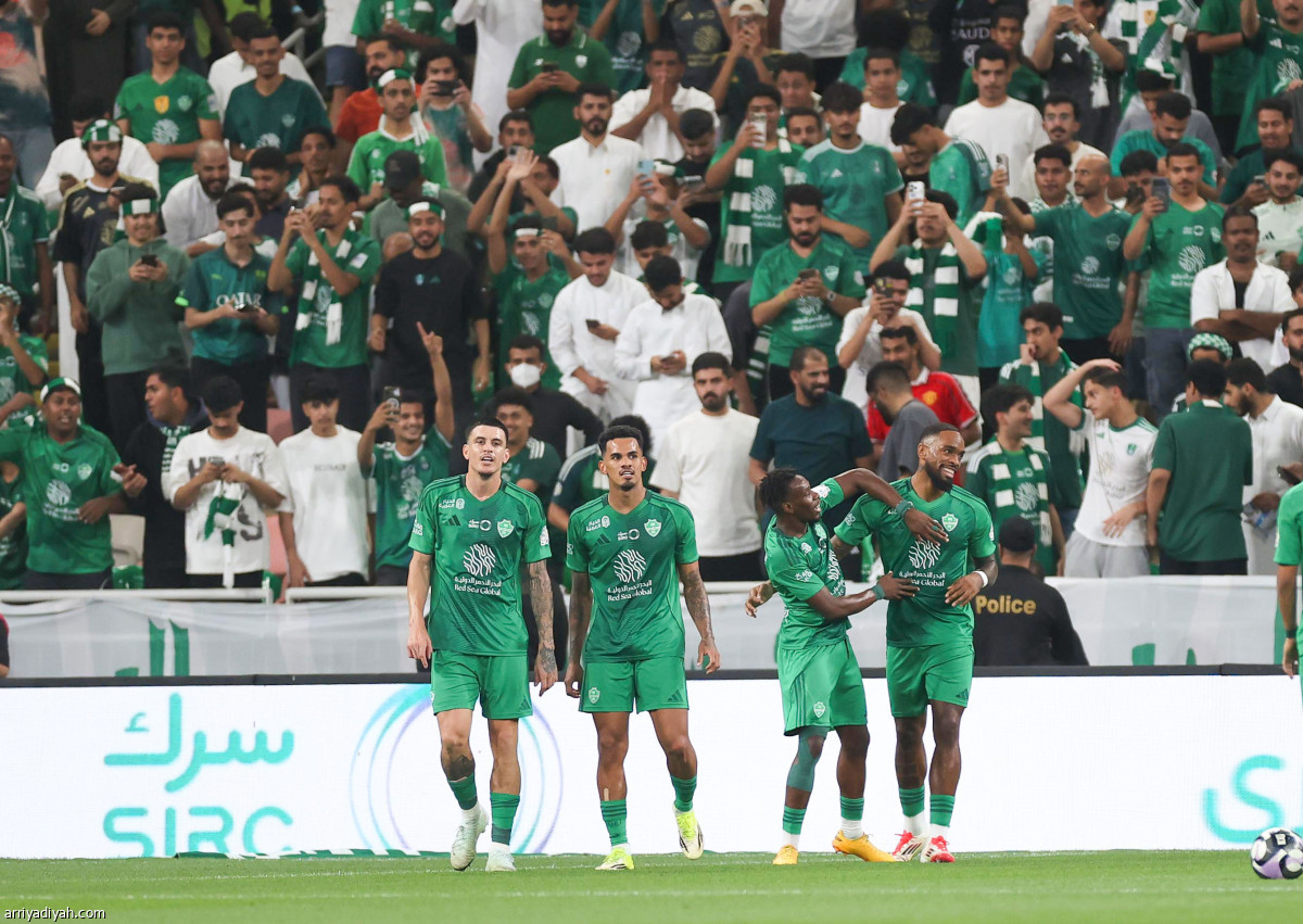 الأهلي ينتصر