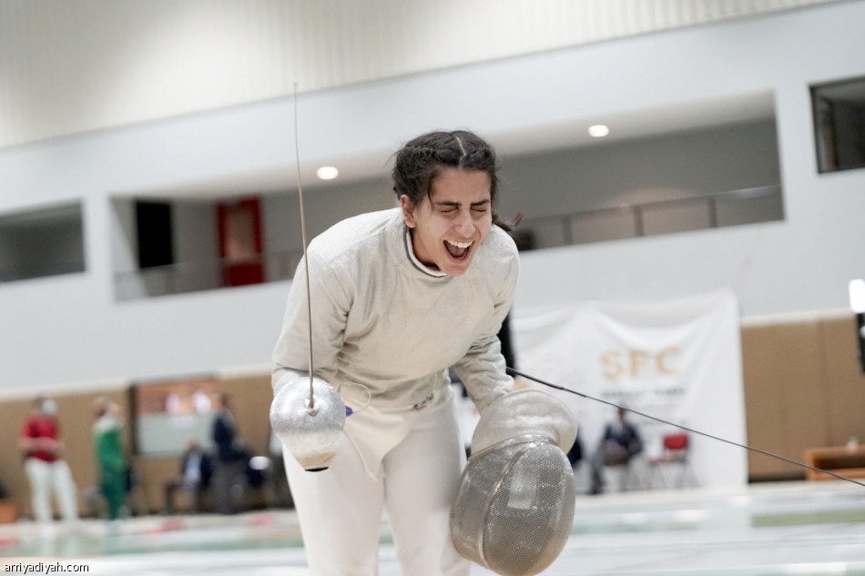 الحسناء.. لين.. وفوزية بطلات المبارزة