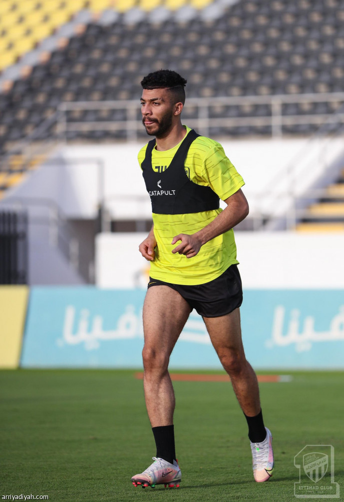 كاريلي يخسر المالكي.. وميكالي يعتمد التكتيك