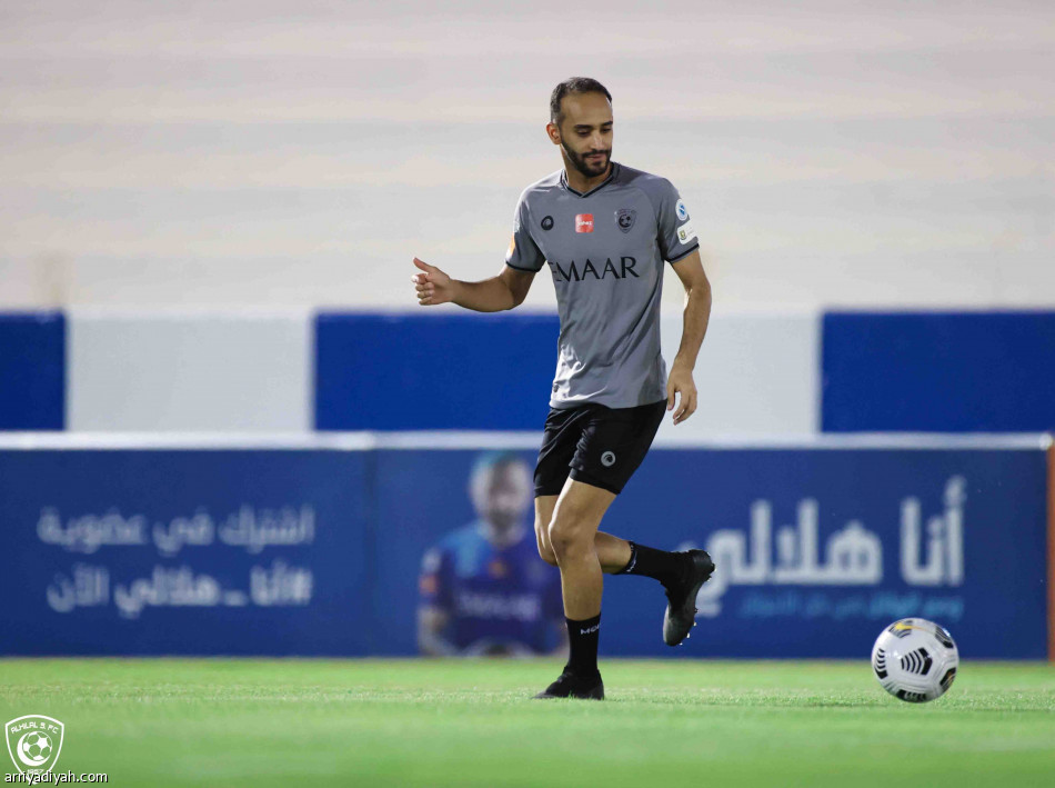 الهلال يفتح ملف التتويج
