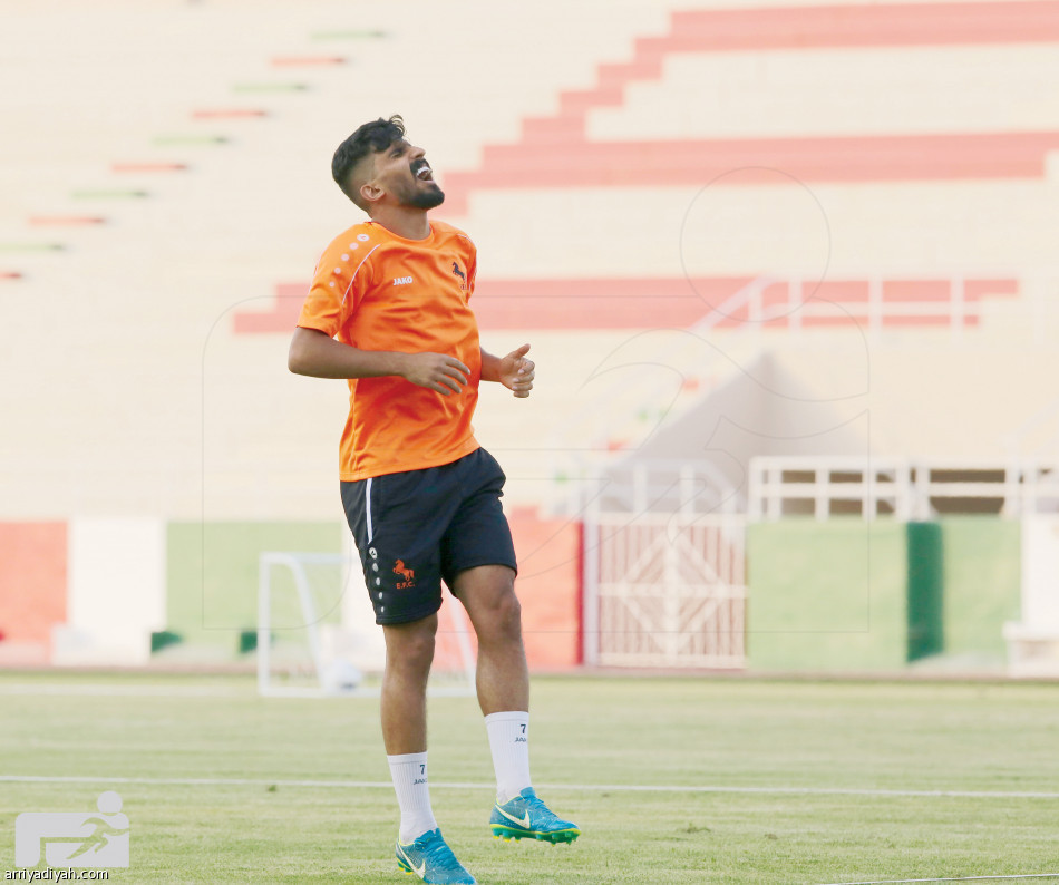 إصابة
كويكبي الاتفاق