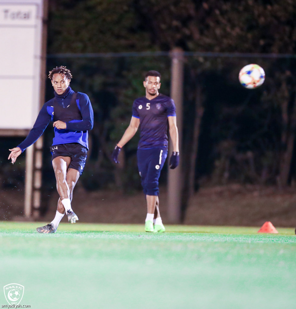 رازفان يركز على التكتيك في تدريبات الهلال